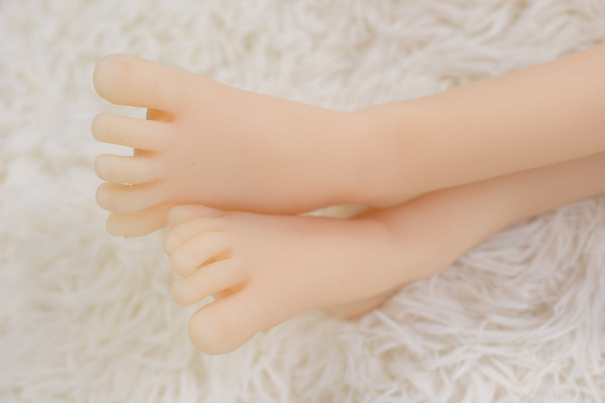 70cm Female Torso W/Leg